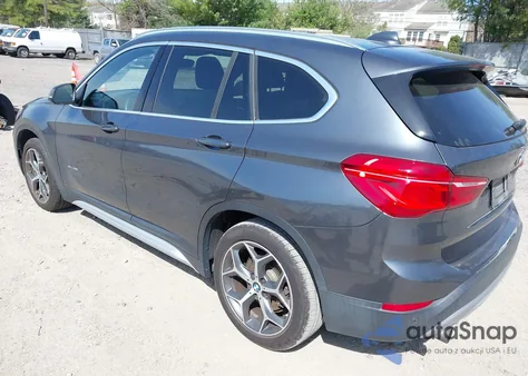 2017 BMW X1 xDrive28I из США, поврежденный, VIN WBXHT3C38H5F85335